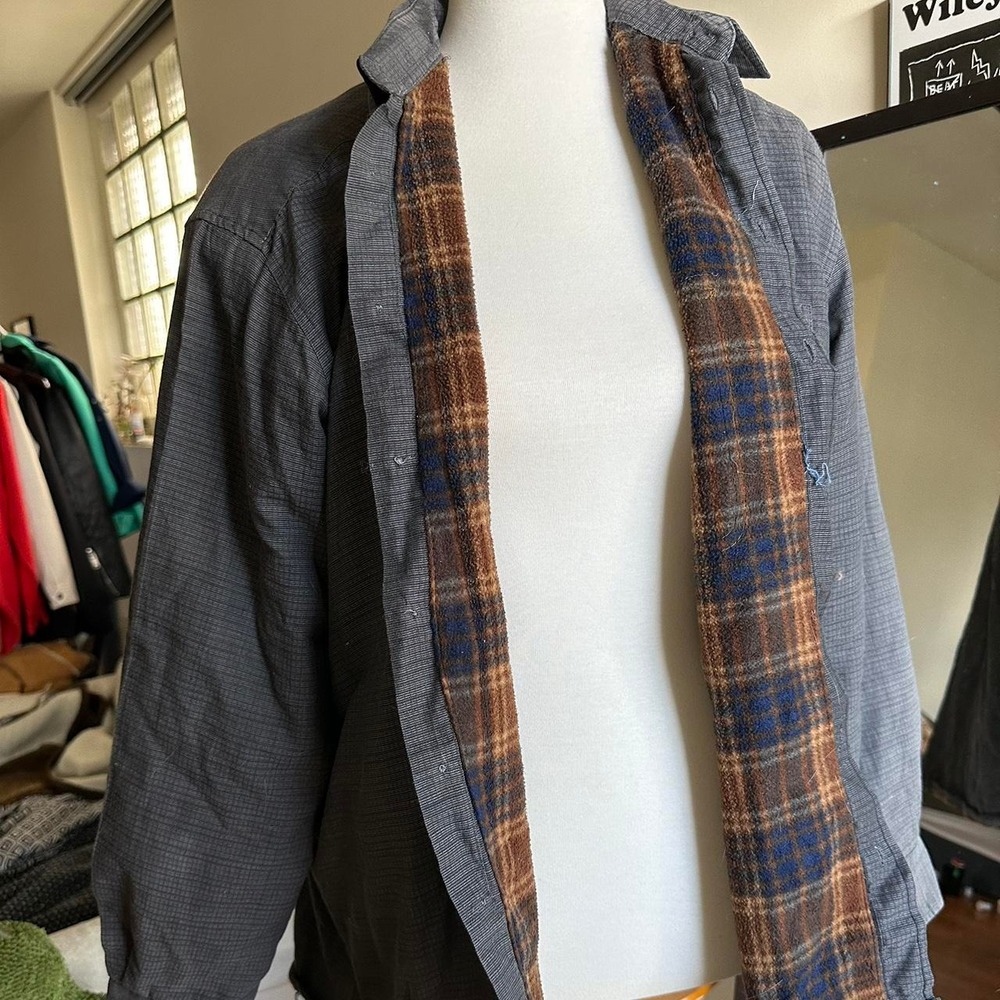 Rustic Outfitters fleece lined button down shirt XL